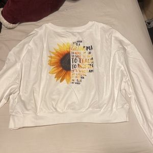 Long sleeve crew neck